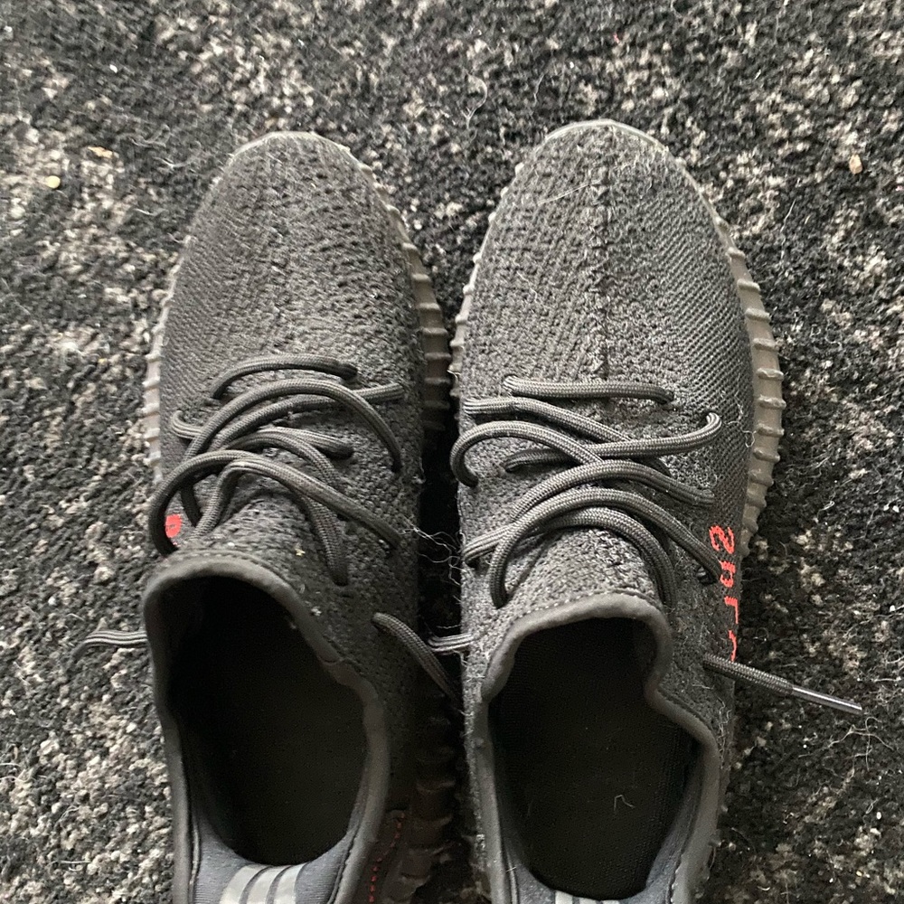 yeezy bred size